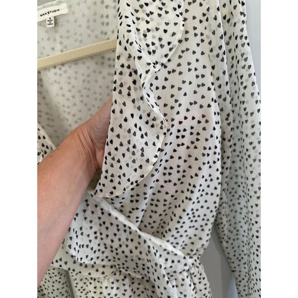 Women's Max Studio Long Sleeve Wrap style Ruffle Front Top, size small - Picture 12 of 16